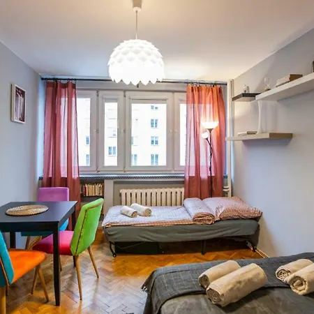 Apartment Legendary Women's